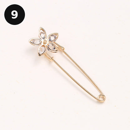 🎒 49% OFF NOW! 💎 Pearl No-Sew Waist Adjuster Pin – Instantly Tighten Loose Jeans, Pants & Skirts ✨